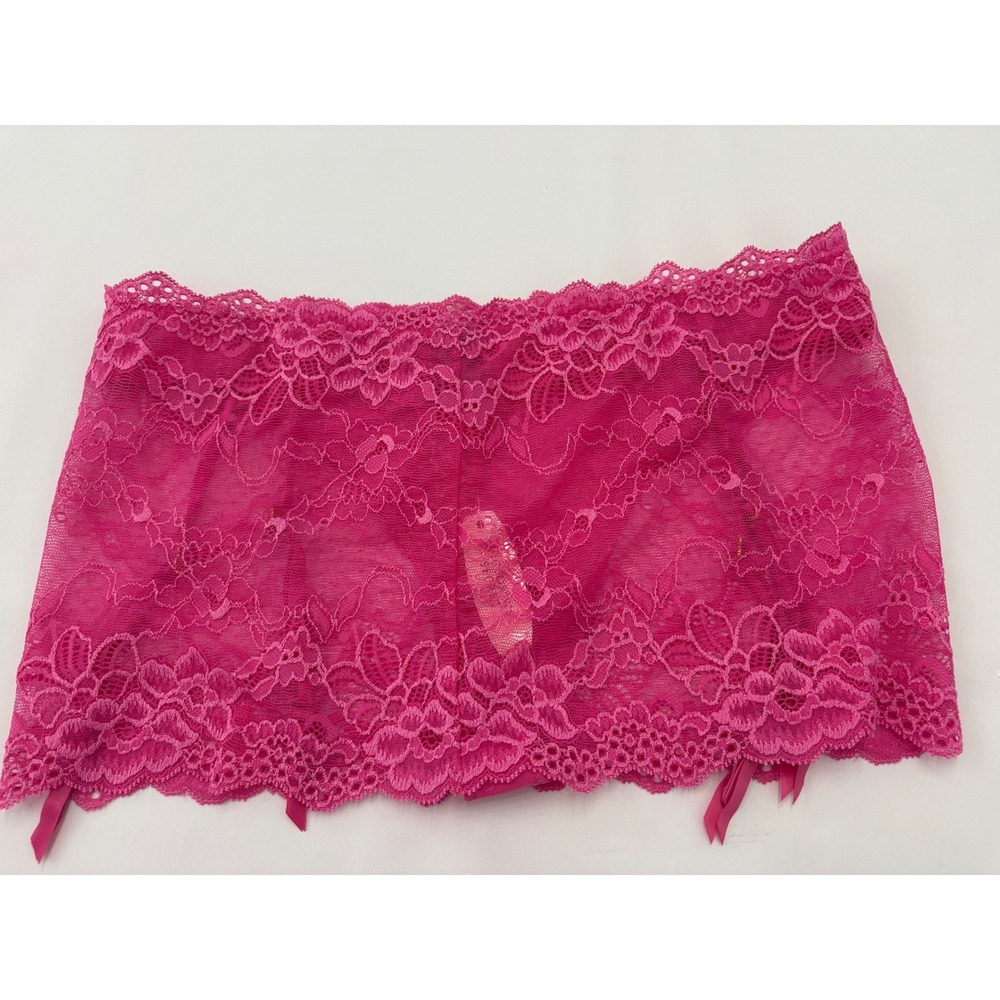 Victoria's Secret Sabrina VTG 09 Skirted Lace Garter Thong M NWT 245043 Berry